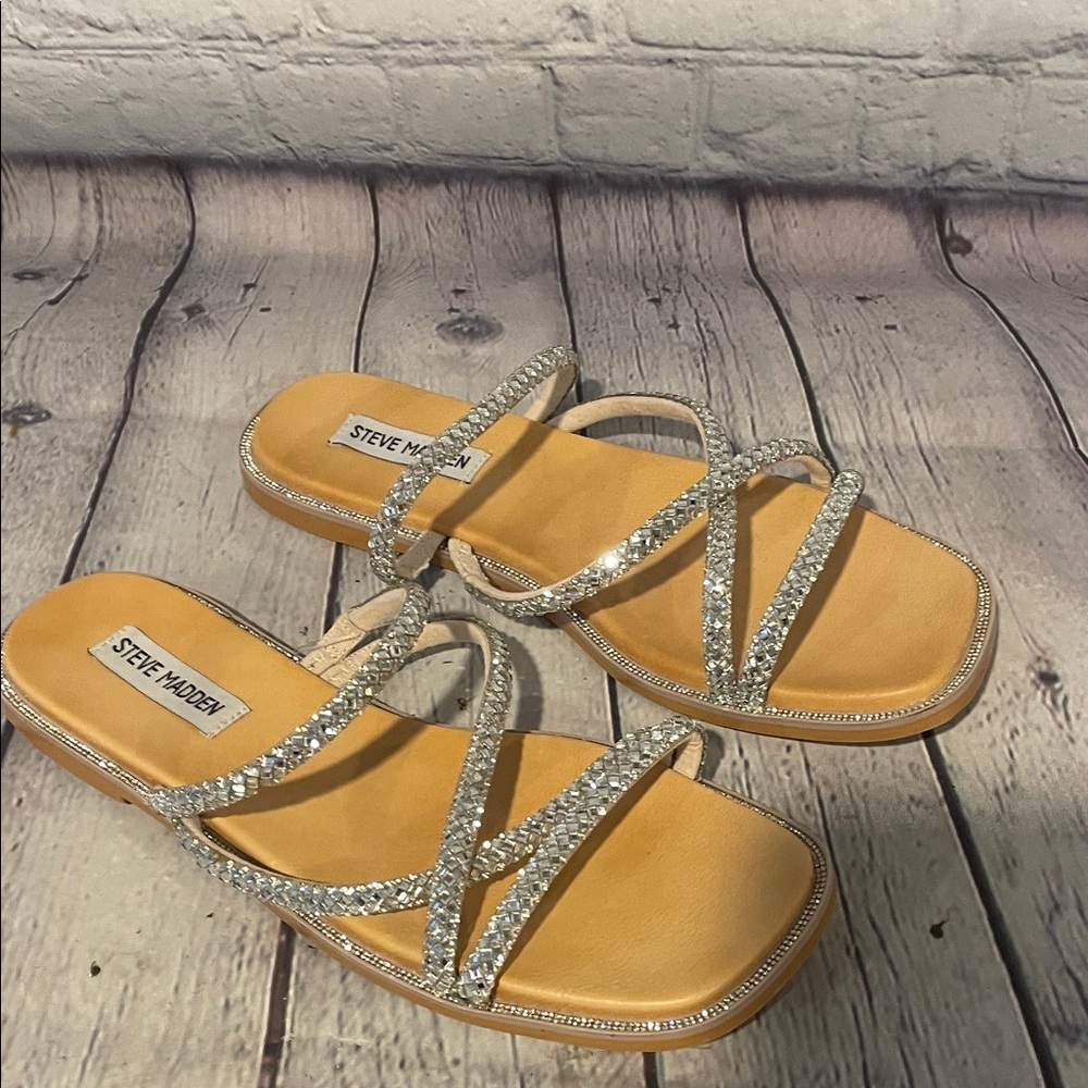Steve Madden sparkly Rhinestone Strappy Slide Sandals • NWOT • Size 6